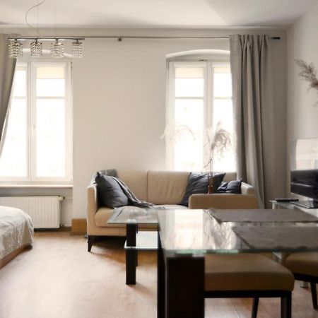 By The River And City Center - Comfortable Rooms ヴロツワフ エクステリア 写真