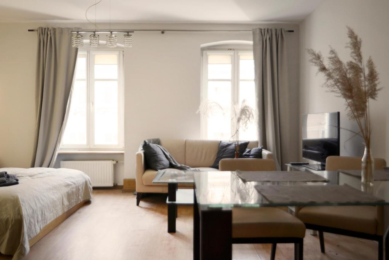 By The River And City Center - Comfortable Rooms ヴロツワフ エクステリア 写真