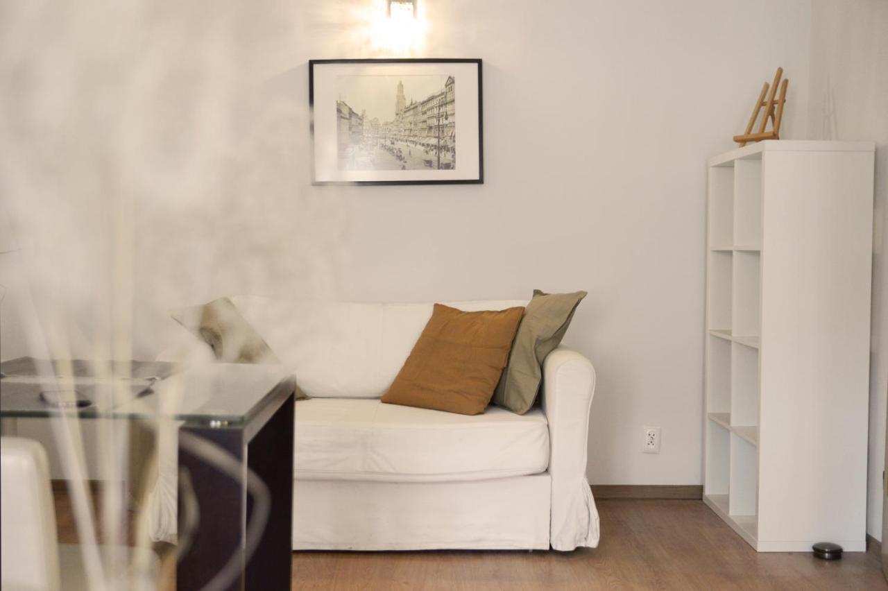 By The River And City Center - Comfortable Rooms ヴロツワフ エクステリア 写真